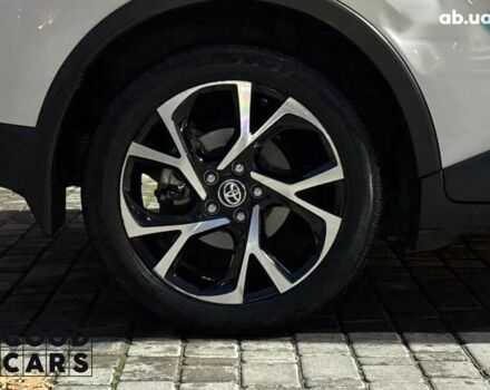 Тойота C-HR, объемом двигателя 0 л и пробегом 46 тыс. км за 22000 $, фото 14 на Automoto.ua