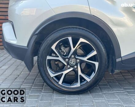 Тойота C-HR 2019 в Одессе на Automoto.ua Тойота C-HR, объемом двигателя 2 л и пробегом 40 тыс. км за 22700 $, фото 11 на Automoto.ua
