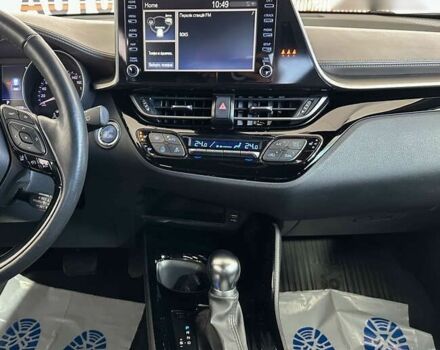Тойота C-HR, объемом двигателя 0 л и пробегом 41 тыс. км за 30950 $, фото 12 на Automoto.ua
