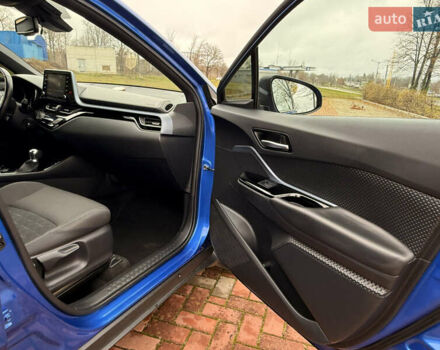Тойота C-HR, объемом двигателя 1.2 л и пробегом 138 тыс. км за 19500 $, фото 34 на Automoto.ua