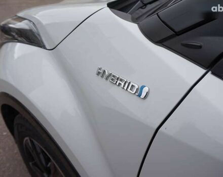 Тойота C-HR, объемом двигателя 2 л и пробегом 26 тыс. км за 31900 $, фото 13 на Automoto.ua