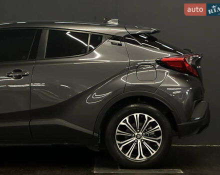 Тойота C-HR, объемом двигателя 2 л и пробегом 60 тыс. км за 19999 $, фото 4 на Automoto.ua