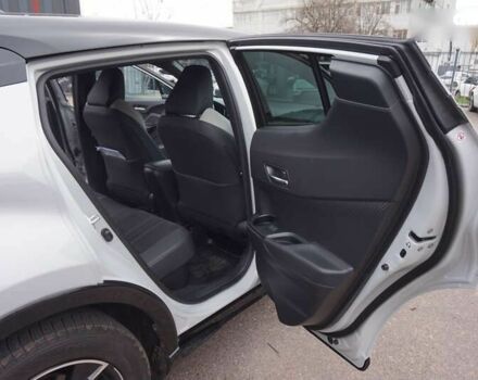 Тойота C-HR, объемом двигателя 2 л и пробегом 26 тыс. км за 31900 $, фото 24 на Automoto.ua