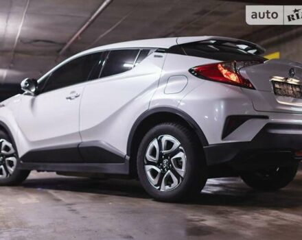 Тойота C-HR, объемом двигателя 0 л и пробегом 16 тыс. км за 22900 $, фото 5 на Automoto.ua