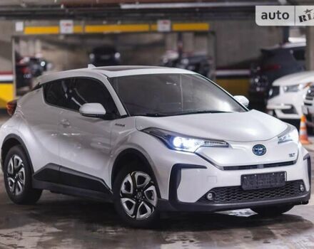 Тойота C-HR, об'ємом двигуна 0 л та пробігом 16 тис. км за 22900 $, фото 1 на Automoto.ua