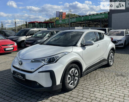 Тойота C-HR, объемом двигателя 0 л и пробегом 40 тыс. км за 20900 $, фото 14 на Automoto.ua