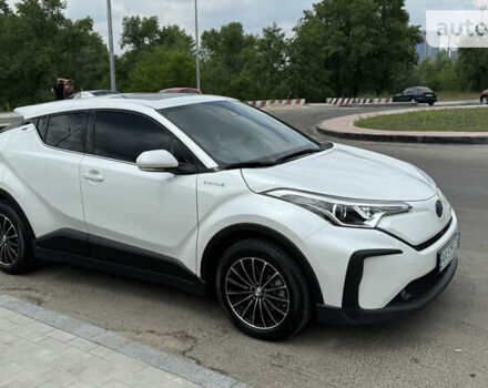 Тойота C-HR, объемом двигателя 0 л и пробегом 24 тыс. км за 22500 $, фото 8 на Automoto.ua