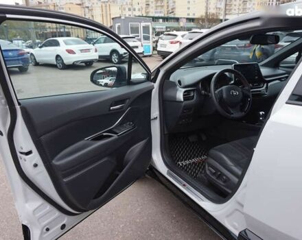 Тойота C-HR, объемом двигателя 2 л и пробегом 26 тыс. км за 31900 $, фото 15 на Automoto.ua