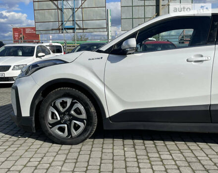 Тойота C-HR, объемом двигателя 0 л и пробегом 40 тыс. км за 20900 $, фото 9 на Automoto.ua