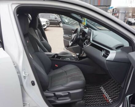 Тойота C-HR, объемом двигателя 2 л и пробегом 26 тыс. км за 31900 $, фото 29 на Automoto.ua