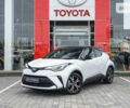 Тойота C-HR, об'ємом двигуна 1.99 л та пробігом 4 тис. км за 37139 $, фото 1 на Automoto.ua