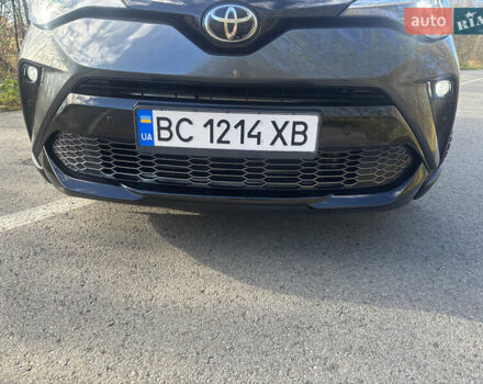 Тойота C-HR, об'ємом двигуна 1.8 л та пробігом 28 тис. км за 25500 $, фото 18 на Automoto.ua