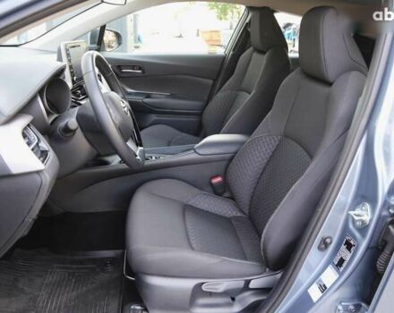 Тойота C-HR, объемом двигателя 0 л и пробегом 29 тыс. км за 29500 $, фото 6 на Automoto.ua