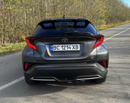 Тойота C-HR, об'ємом двигуна 1.8 л та пробігом 28 тис. км за 25500 $, фото 2 на Automoto.ua