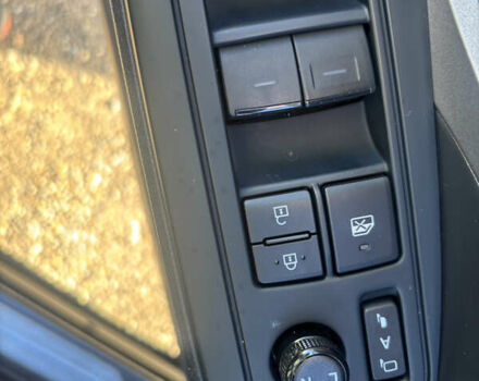 Тойота C-HR, об'ємом двигуна 1.8 л та пробігом 28 тис. км за 25500 $, фото 19 на Automoto.ua