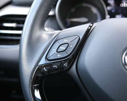 Тойота C-HR, объемом двигателя 0 л и пробегом 29 тыс. км за 29500 $, фото 23 на Automoto.ua