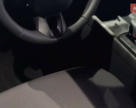 Тойота C-HR, объемом двигателя 1.99 л и пробегом 0 тыс. км за 39009 $, фото 6 на Automoto.ua