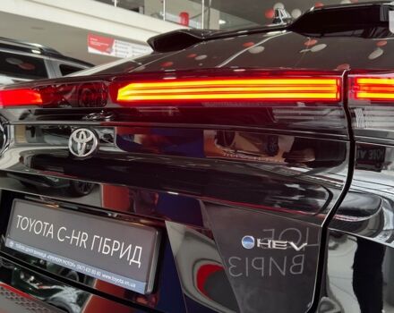 Тойота C-HR, об'ємом двигуна 1.99 л та пробігом 0 тис. км за 43689 $, фото 3 на Automoto.ua