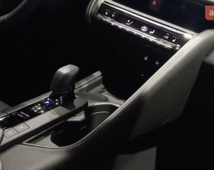 Тойота C-HR, объемом двигателя 1.99 л и пробегом 0 тыс. км за 39009 $, фото 32 на Automoto.ua