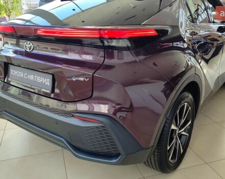купити нове авто Тойота C-HR 2024 року від офіційного дилера Тойота Центр Чернігів «Соллі-Плюс» Тойота фото
