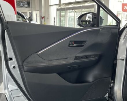 купить новое авто Тойота C-HR 2024 года от официального дилера Автосаміт Біла Церква Тойота фото