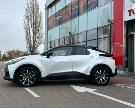 Тойота C-HR, объемом двигателя 1.8 л и пробегом 0 тыс. км за 41531 $, фото 2 на Automoto.ua