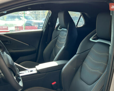 Тойота C-HR, об'ємом двигуна 1.99 л та пробігом 0 тис. км за 46056 $, фото 9 на Automoto.ua