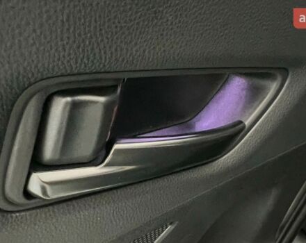 Тойота C-HR, объемом двигателя 1.8 л и пробегом 0 тыс. км за 39776 $, фото 23 на Automoto.ua