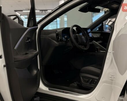 Тойота C-HR, об'ємом двигуна 1.99 л та пробігом 0 тис. км за 48438 $, фото 14 на Automoto.ua