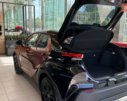 Тойота C-HR, об'ємом двигуна 1.99 л та пробігом 0 тис. км за 46540 $, фото 26 на Automoto.ua