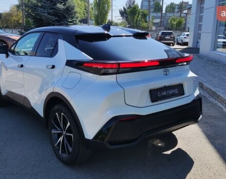 Тойота C-HR, объемом двигателя 1.8 л и пробегом 0 тыс. км за 41221 $, фото 4 на Automoto.ua