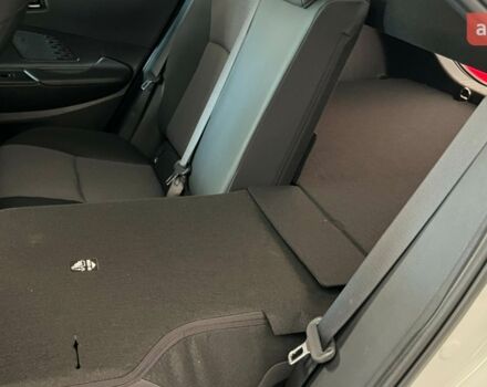 Тойота C-HR, объемом двигателя 1.8 л и пробегом 0 тыс. км за 39067 $, фото 13 на Automoto.ua