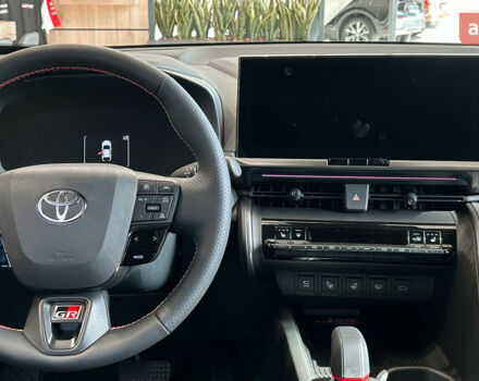 Тойота C-HR, об'ємом двигуна 1.99 л та пробігом 0 тис. км за 46540 $, фото 24 на Automoto.ua