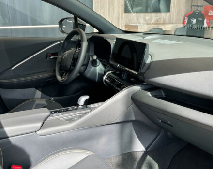 Тойота C-HR, об'ємом двигуна 1.99 л та пробігом 0 тис. км за 46056 $, фото 19 на Automoto.ua
