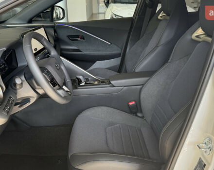 Тойота C-HR, объемом двигателя 1.99 л и пробегом 0 тыс. км за 41816 $, фото 18 на Automoto.ua