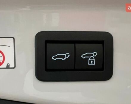 Тойота C-HR, объемом двигателя 1.8 л и пробегом 0 тыс. км за 39067 $, фото 26 на Automoto.ua