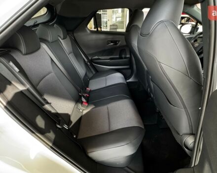 Тойота C-HR, объемом двигателя 1.8 л и пробегом 0 тыс. км за 39324 $, фото 9 на Automoto.ua