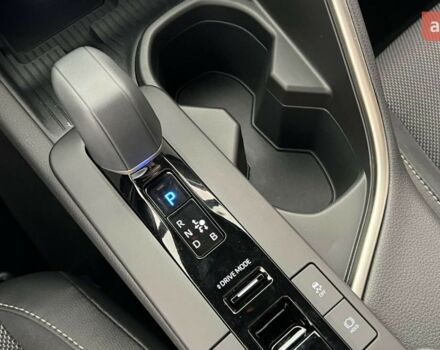 Тойота C-HR, объемом двигателя 1.8 л и пробегом 0 тыс. км за 39067 $, фото 17 на Automoto.ua