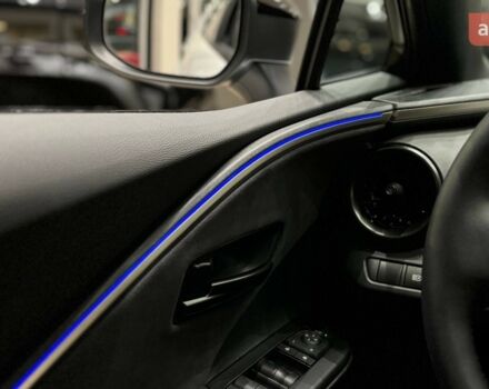 Тойота C-HR, объемом двигателя 1.99 л и пробегом 0 тыс. км за 44116 $, фото 6 на Automoto.ua