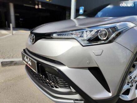 Тойота C-HR 2016 в Киеве на Automoto.ua Тойота C-HR, объемом двигателя 1.2 л и пробегом 69 тыс. км за 17990 $, фото 1 на Automoto.ua