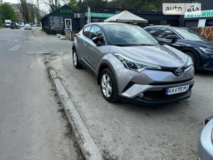 Тойота C-HR, объемом двигателя 1.2 л и пробегом 68 тыс. км за 20000 $, фото 1 на Automoto.ua