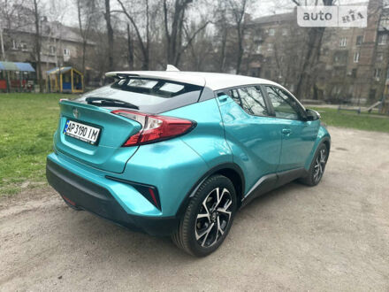 Тойота C-HR, об'ємом двигуна 1.99 л та пробігом 104 тис. км за 20500 $, фото 1 на Automoto.ua