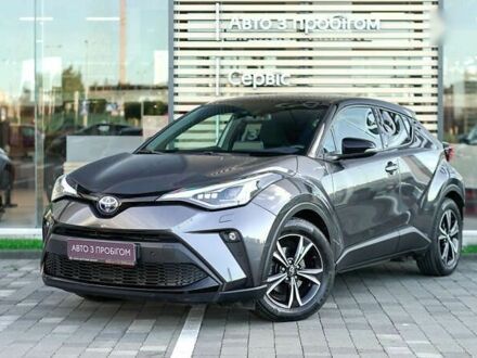 Тойота C-HR 2020 в Львове на Automoto.ua Тойота C-HR, объемом двигателя 0 л и пробегом 28 тыс. км за 29004 $, фото 1 на Automoto.ua