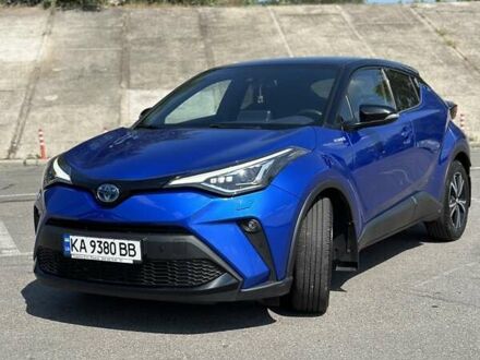 Тойота C-HR 2020 в Киеве на Automoto.ua Тойота C-HR, объемом двигателя 1.99 л и пробегом 60 тыс. км за 27100 $, фото 1 на Automoto.ua