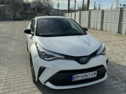 Тойота C-HR, об'ємом двигуна 1.99 л та пробігом 22 тис. км за 33500 $, фото 1 на Automoto.ua