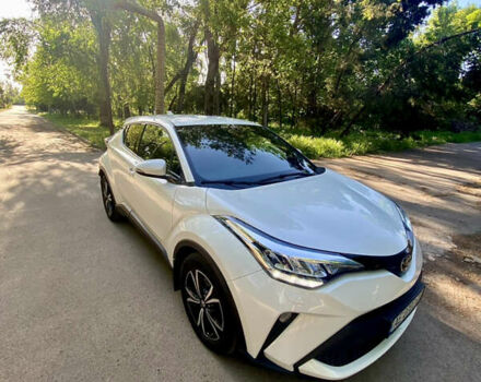 Тойота C-HR, объемом двигателя 1.2 л и пробегом 63 тыс. км за 28500 $, фото 1 на Automoto.ua