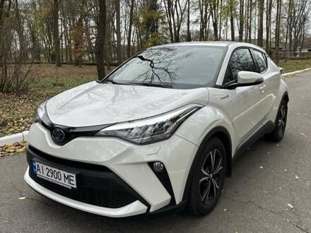 Тойота C-HR, об'ємом двигуна 1.8 л та пробігом 28 тис. км за 32500 $, фото 1 на Automoto.ua