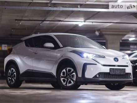 Тойота C-HR, об'ємом двигуна 0 л та пробігом 16 тис. км за 23500 $, фото 1 на Automoto.ua