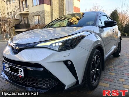 Тойота C-HR, об'ємом двигуна 2 л та пробігом 10 тис. км за 33900 $, фото 1 на Automoto.ua