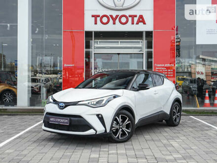 Тойота C-HR, объемом двигателя 1.99 л и пробегом 4 тыс. км за 37204 $, фото 1 на Automoto.ua